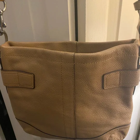 Coach Carmel Leather Zipper Duffle Crossbody Bag Vintage - Picture 11 of 12